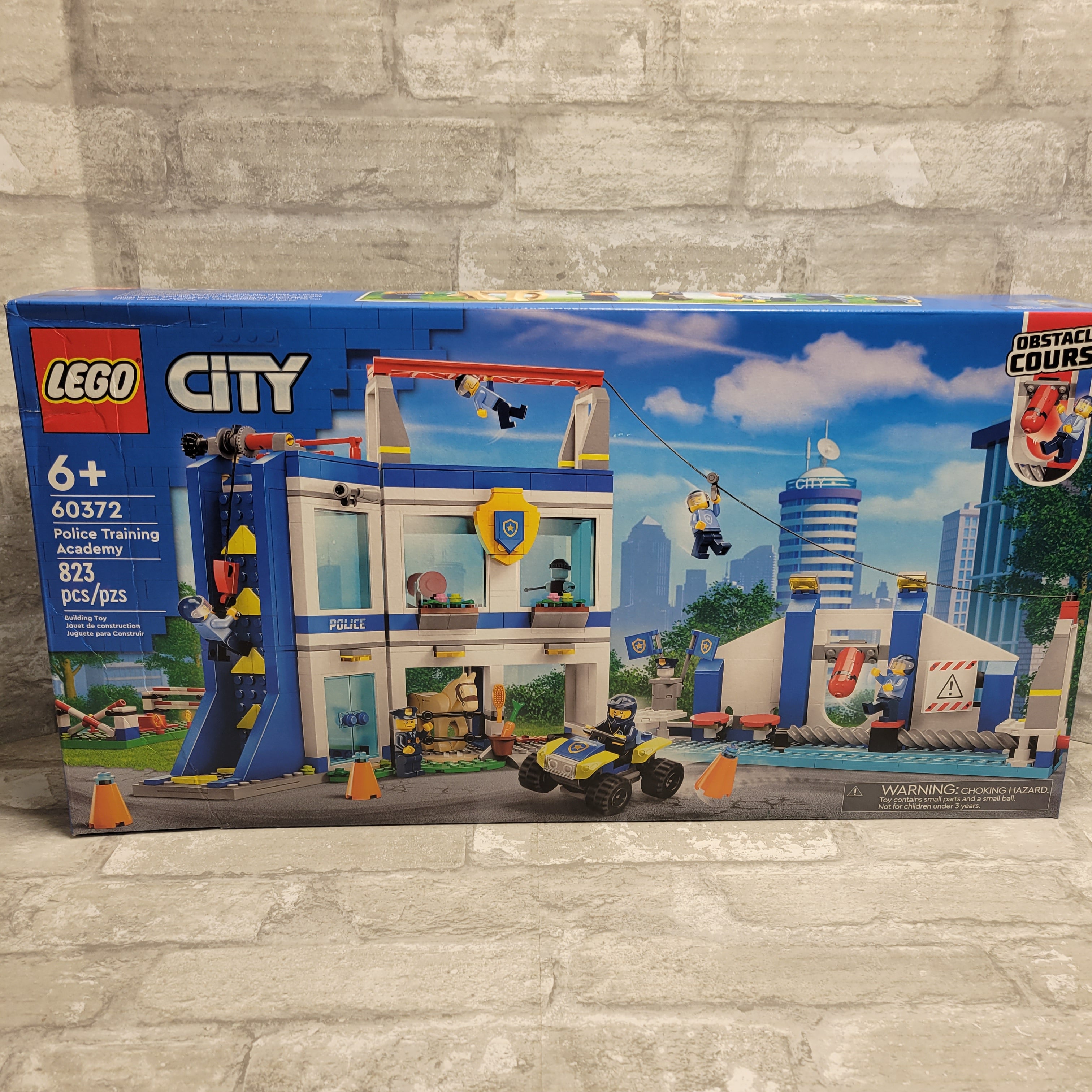 LEGO City Police Training Academy 60372 (8041635807470)